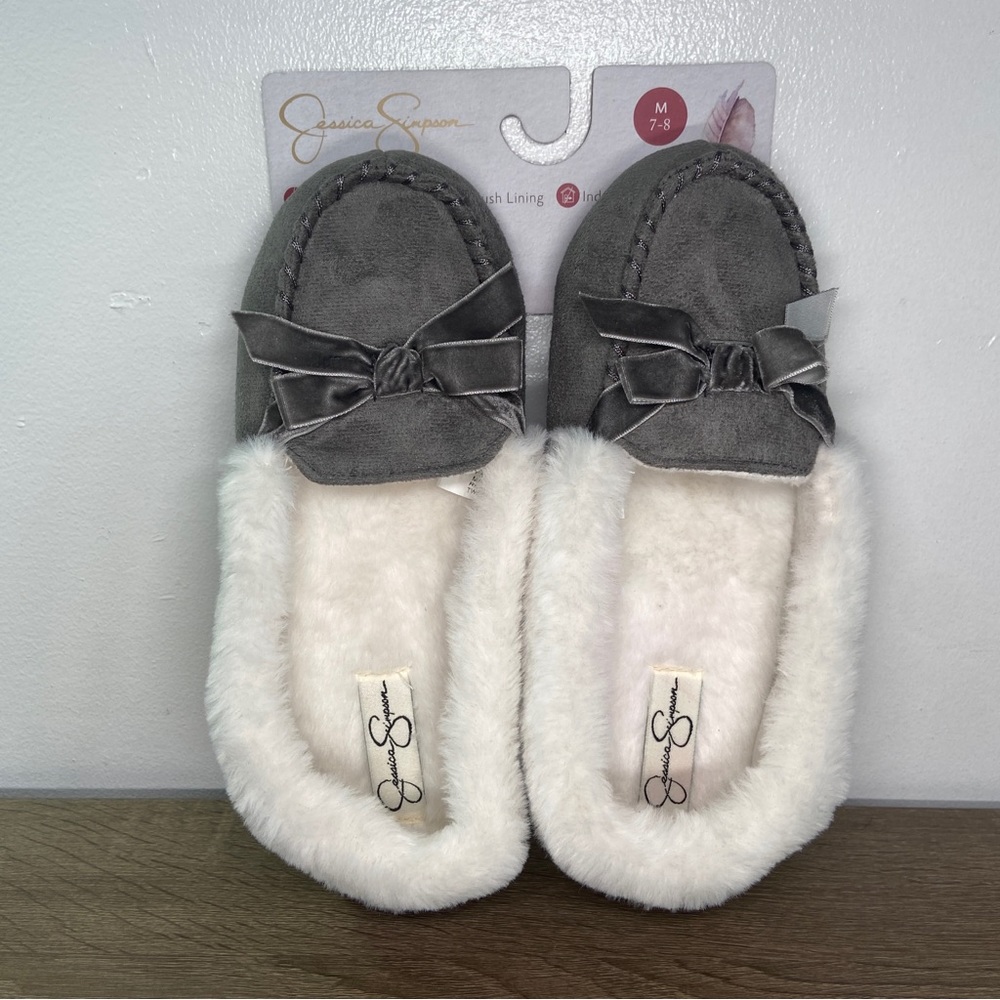 Jessica Simpson Faux Fur Suede Soft Slippers Women’s 7-8 Indoor Outdoor Shoes